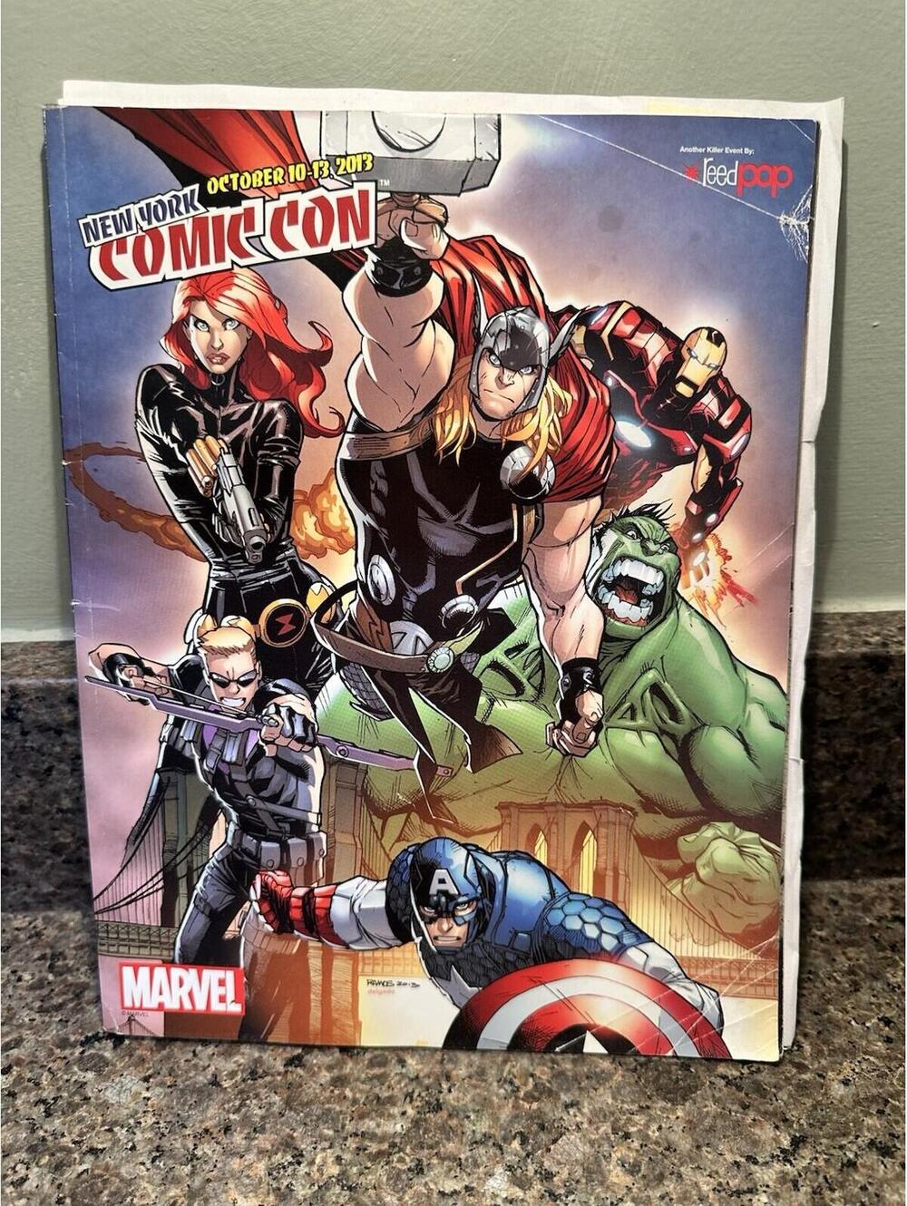 NEW YORK COMIC CON NYCC PROGRAM FEATURING MARVEL COMICS THE AVENGERS 2013